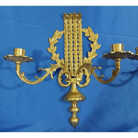 Vtg Gold Brass Wall Sconces 2 Arm Candelabra Mid Century Laurel Acanthus Leaves - Picture 5 of 9